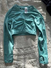 Cropped Long Sleeve Top