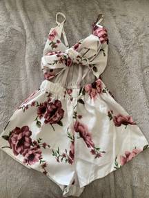 Zaful Tie Front Floral Romper