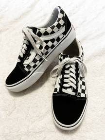 Vans old skool checkered platform