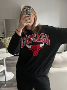 Urban Outfitters Chicago Bulls Crewneck