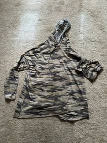 camo sweatshirt 