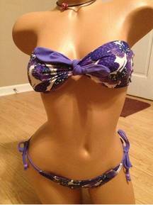 Women’s French Connection Bikini Size XS Never Worn Multicolored Floral Print