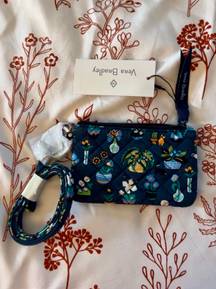 Vera Bradley Lanyard And Zip ID Case