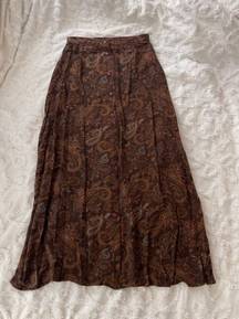 Gorgeous vintage paisley midi/ maxi skirt 