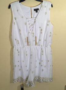 NWOT  White/Gold Romper L