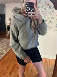 ZARA Cropped Sweatshirt