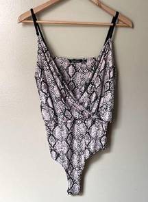 Boohoo  Snakeskin Wrap Front Spaghetti Strap Thong Bodysuit Size 8