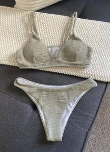 Amazon Bikini Set