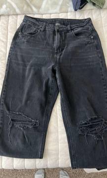 Outfitters Ripped Knee Jeans