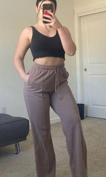 Neutral Sweatpants 