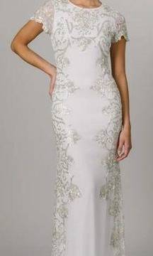 LOTUS THREADS Beaded Georgette Cap Sleeve Gown in Creme Size US 4 NWT