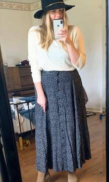 Navy/Cream Front Button Midi Skirt