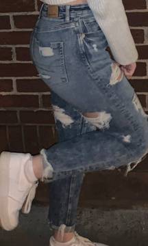 Ripped Mom Jeans