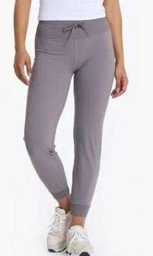 Vuori Women's Daily BreatheInterlock™ Leggings in Smoke sz L High Waist Stretchy