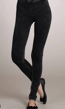 Black Gray Mineral Wash Comfy Leggings