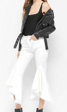 Cropped Ruffle White Jeans