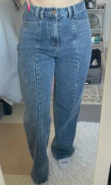 High-Waisted Straight Jean