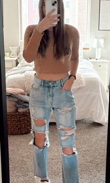 High-Waisted Jeans