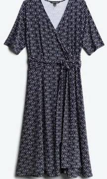 NEW 41 Hawthorn Kaitlyn Surplice Faux Wrap Tie Waist Midi Dress Navy Geo Plus