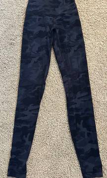 28” Black Camo Align Leggings