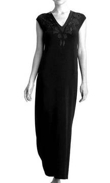 Josie Natori Black Silk Trim Floral Appliqué Neckline Lounge Essentjals Gown S