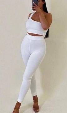 NWOT Naked Wardrobe White High Rise Leggings