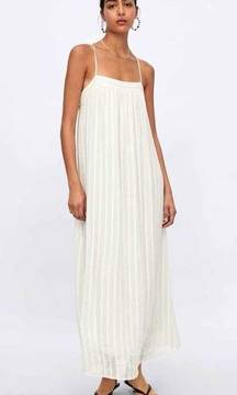 Flowy Textured Maxi Slip Dress Ivory White Medium Monochrome Stripe