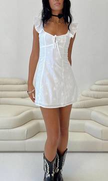 Besiana Mini Dress White Curve