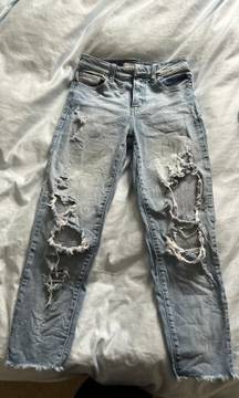 Distressed Cropped Mom Jeans