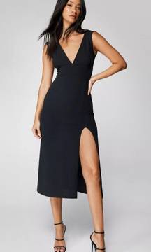 Black Deep V Midi Dress