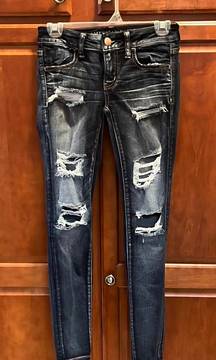 Outfitters Super Stretch Distressed Jeggings