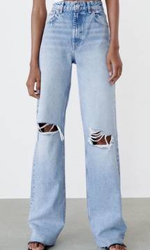 Light Wash High Rise Wide Leg Jean