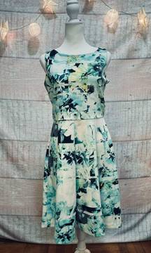 NWOT Floral Fit Flare Midi Dress Size S