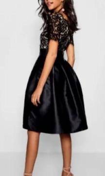 Fay Eyelash Lace Taffeta Pleated Skater structured skirt Short Sleeve V-Neck Dress Sz XL