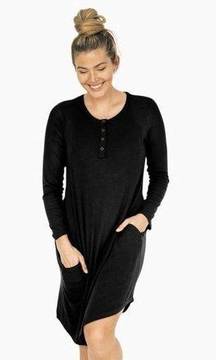 Kindred Bravely Betsy Black Bamboo Henley Nursing Nightgown Size Small