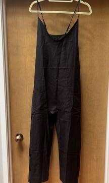 Women’s Black Overall Loose Jumpsuit with Adjustable Straps And Dual Pockets 