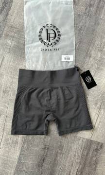 fit Shorts Size M