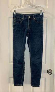 Medium Wash Skinny Leg Jeans Size 27