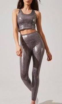 Crave Glossy Alligator Print Sports Bra & Cropped Leggings Size Small