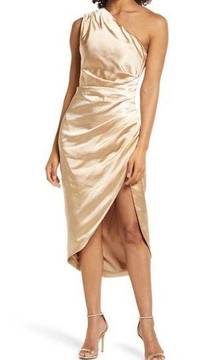 NWT Elliatt Cassini One Shoulder Satin Dress in Light Gold or Cream Size Medium