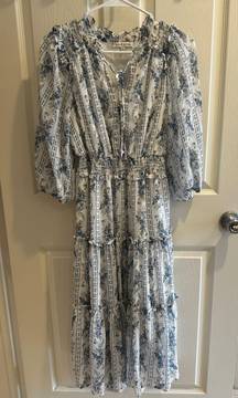 Women’s White And Blue Tiered Flowy Midi Dress Size Small