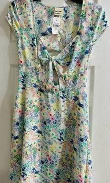 DREAM STATE NWT Oopsy Daisy Tie Front Yellow Multi Floral Flower Dress.  Size Sm