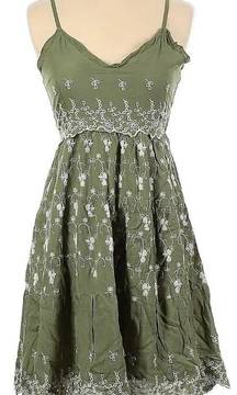 Green Floral Embroidered Dress |