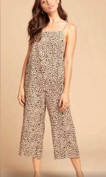 Lumiere jumpsuit cheetah size large- great condition