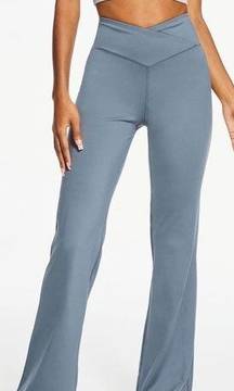 NWT Aeropostale Flex Crossover High-Rise Flare Pants Grey size Large