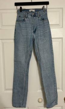 Abercrombie ‘90s Slim Straight Ultra High Rise Jeans