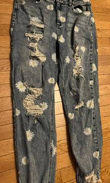 Women’s Tinsletown Daisy Destroyed Jeans Size 13 EUC Bundled With New York & Company Aztec Destroyed Denim Jeans Szc14 GUC