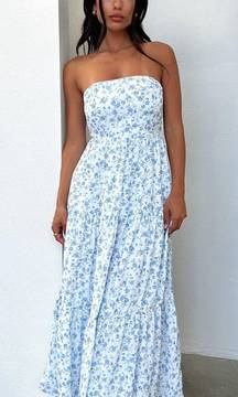 That’s So Fetch Hailey Maxi Dress - Blue Floral