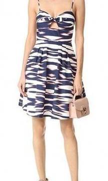 Yumi Kim Sneak Peak Dress Blue & White Summer Ikat Print w/ Cutout Sz Medium NWT