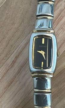 Seiko Ladies Watch Vintage Two Tone Bracelet Black Dial Curve Crystal Gold Hands